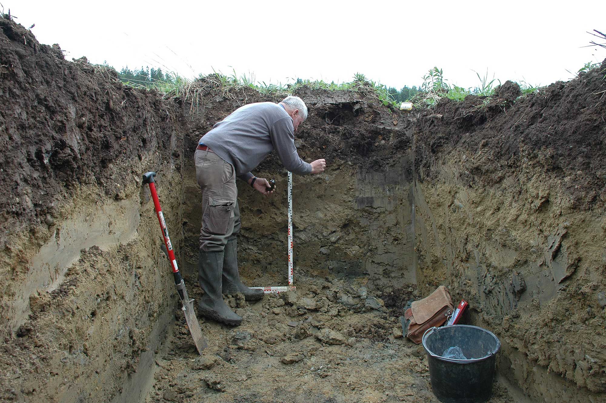 Beprobung eines Bodenprofils